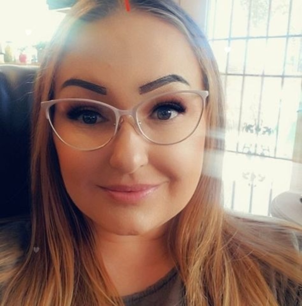 Meet your Posher, Tiffany